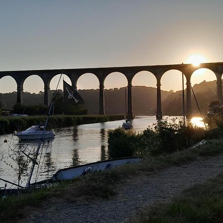 The Artist'S Retreat Apartment Calstock Exterior photo